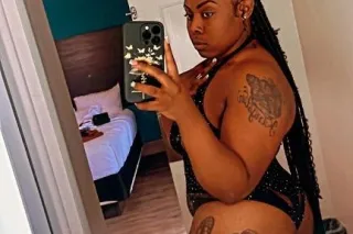 ✨💫DREAMS DO COME TRUE 💋 IM BACK IN TOWN - Image 1