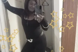 🍒🍓💋HOT CHOCOLATE KISSES 💋🍒 - Image 4